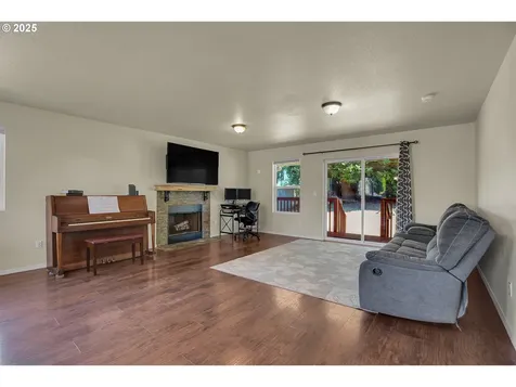 10611 NE 20th Avenue Vancouver WA 98686