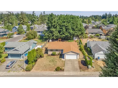 10611 NE 20th Avenue Vancouver WA 98686