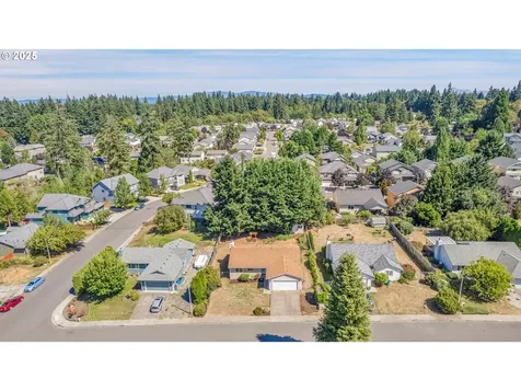 10611 NE 20th Avenue Vancouver WA 98686