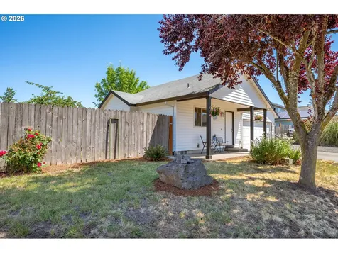 420 E Washington Street Carlton OR 97111