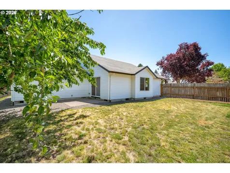 420 E Washington Street Carlton OR 97111
