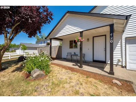 420 E Washington Street Carlton OR 97111