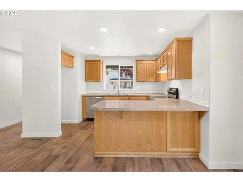 420 E Washington Street Carlton OR 97111