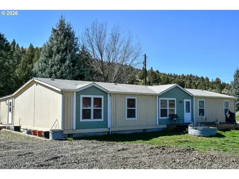 44011/43877 W Highway 26 Dayville OR 97825