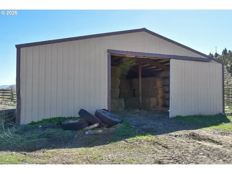 44011/43877 W Highway 26 Dayville OR 97825