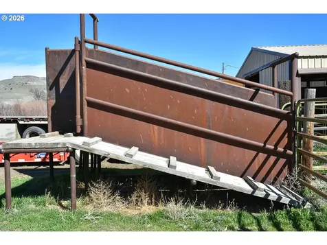 44011/43877 W Highway 26 Dayville OR 97825
