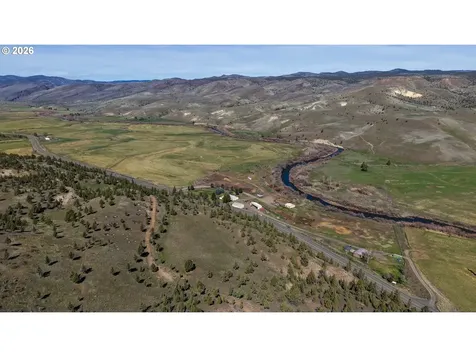 44011/43877 W Highway 26 Dayville OR 97825