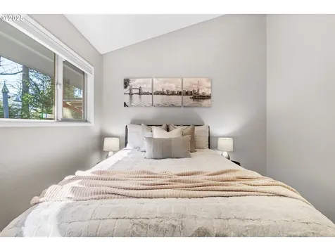 1910 SE 131st Avenue Vancouver WA 98683