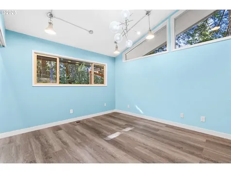 1910 SE 131st Avenue Vancouver WA 98683