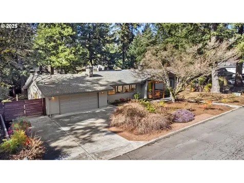 1910 SE 131st Avenue Vancouver WA 98683