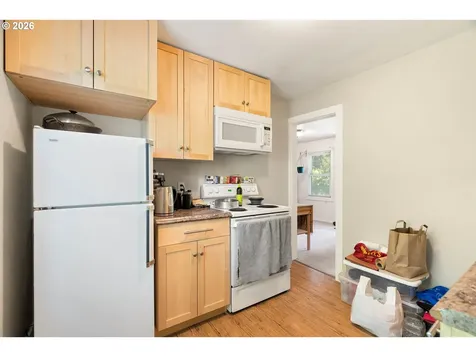 7245 NE Prescott Street Portland OR 97218