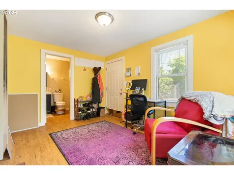 7245 NE Prescott Street Portland OR 97218