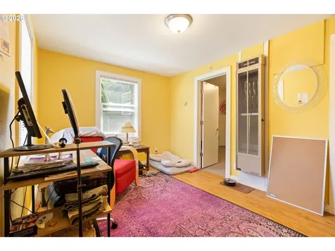 7245 NE Prescott Street Portland OR 97218