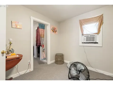 7245 NE Prescott Street Portland OR 97218