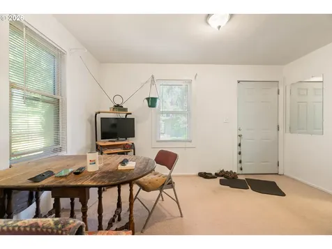 7245 NE Prescott Street Portland OR 97218