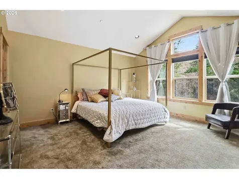 125 Royal Coachman Lane Kalama WA 98625