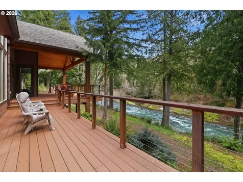 125 Royal Coachman Lane Kalama WA 98625