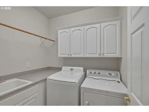 6009 SW Grand Oaks Drive Corvallis OR 97333