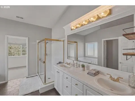 6009 SW Grand Oaks Drive Corvallis OR 97333