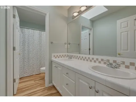 6009 SW Grand Oaks Drive Corvallis OR 97333