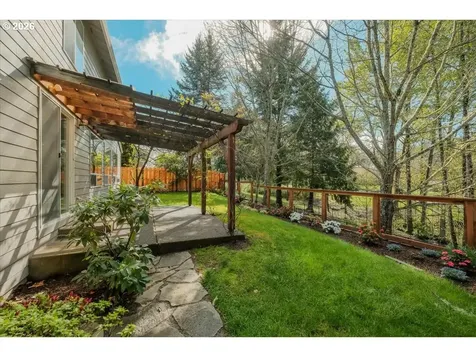 6009 SW Grand Oaks Drive Corvallis OR 97333