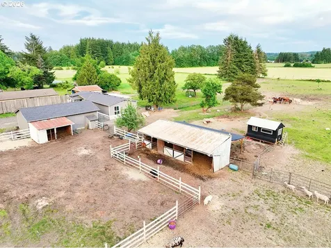 11845 School Land Road SW Rochester WA 98579
