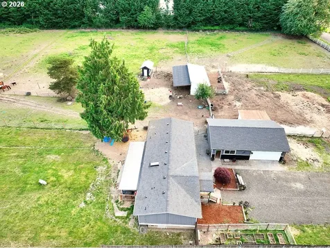 11845 School Land Road SW Rochester WA 98579