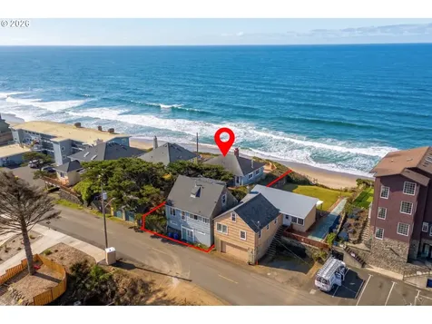 3063 SW Anchor Avenue Lincoln City OR 97367