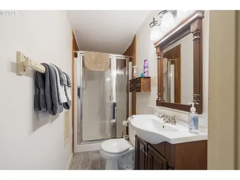 3063 SW Anchor Avenue Lincoln City OR 97367