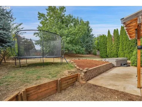 19777 Castleberry Loop Oregon City OR 97045