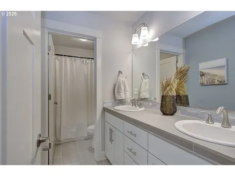 17337 SW Kite Lane Beaverton OR 97007