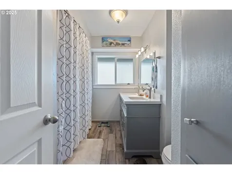 615 Meadow View Road Forest Grove OR 97116