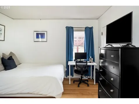 7540 N Chautauqua Boulevard Portland OR 97217
