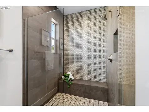 12260 NW Fernleaf Lane Portland OR 97229