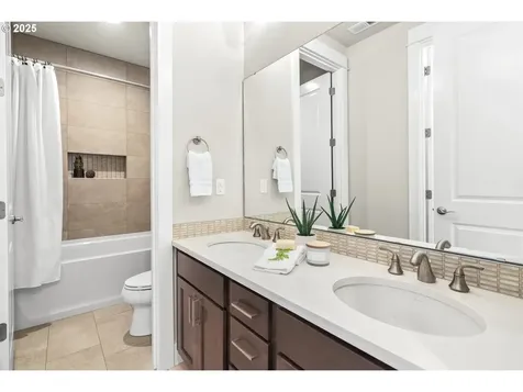 12260 NW Fernleaf Lane Portland OR 97229