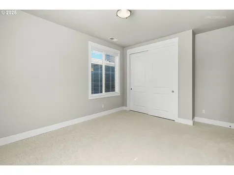 12260 NW Fernleaf Lane Portland OR 97229