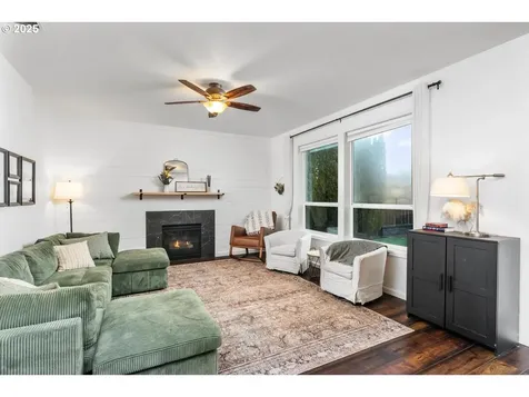 1024 Hartford Drive Forest Grove OR 97116