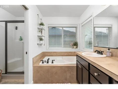 1024 Hartford Drive Forest Grove OR 97116