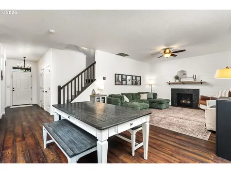 1024 Hartford Drive Forest Grove OR 97116