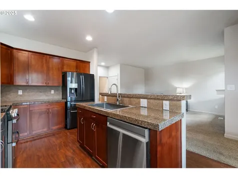 10415 NE 21st Court Vancouver WA 98686