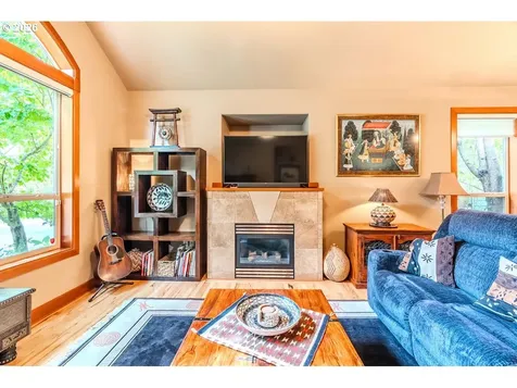 703 SE Anderson Lane Gresham OR 97080