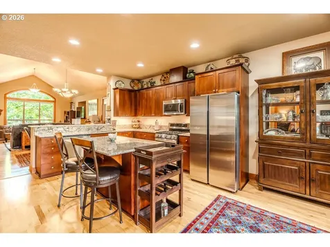703 SE Anderson Lane Gresham OR 97080