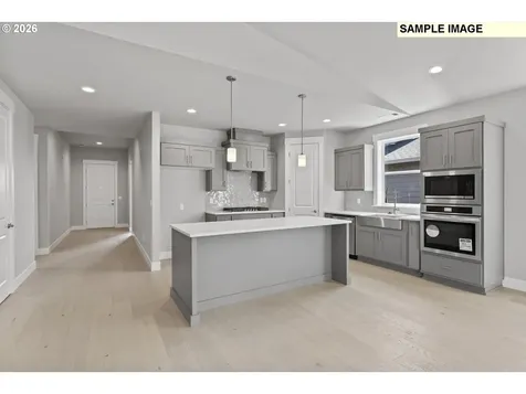 2700 S Heather Street Cornelius OR 97124