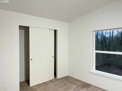 11211 Highway 36 Mapleton OR 97453