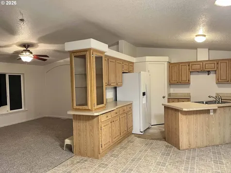 11211 Highway 36 Mapleton OR 97453