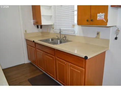 641 SE 148th Avenue Portland OR 97233