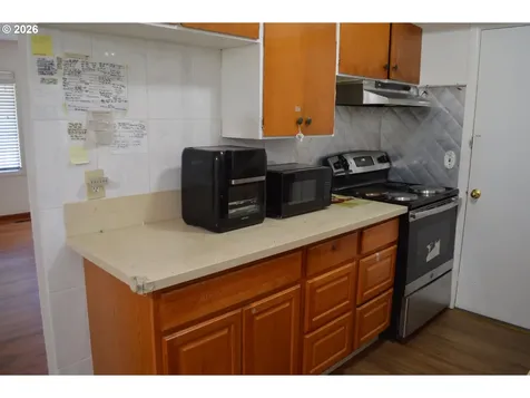 641 SE 148th Avenue Portland OR 97233