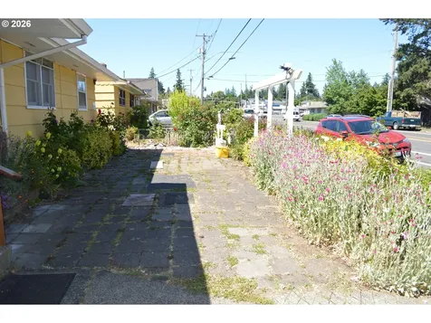641 SE 148th Avenue Portland OR 97233