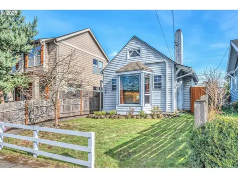 7604 N Chatham Avenue Portland OR 97217