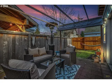 7604 N Chatham Avenue Portland OR 97217